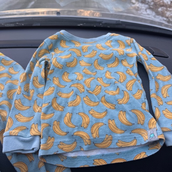 Banana print 2 piece Vaenait baby set toddler size 2T - Picture 3 of 8